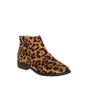 Time and Tru leopard Two Zip Bootie diferent size